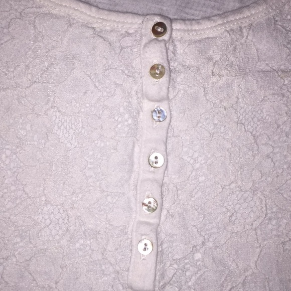 5/$25 SALE 🌟 H&M L.O.G.G. Lace Top with Buttons - Picture 5 of 6